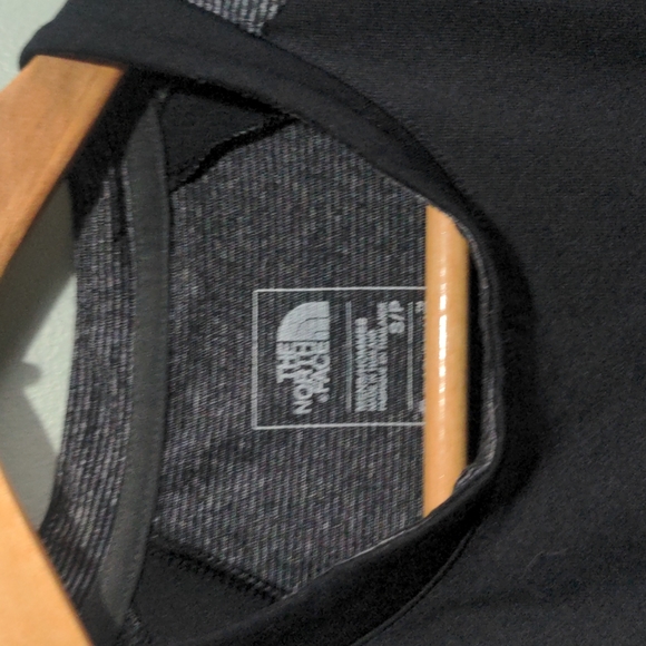 The north face men's small t shirt - Picture 3 of 4